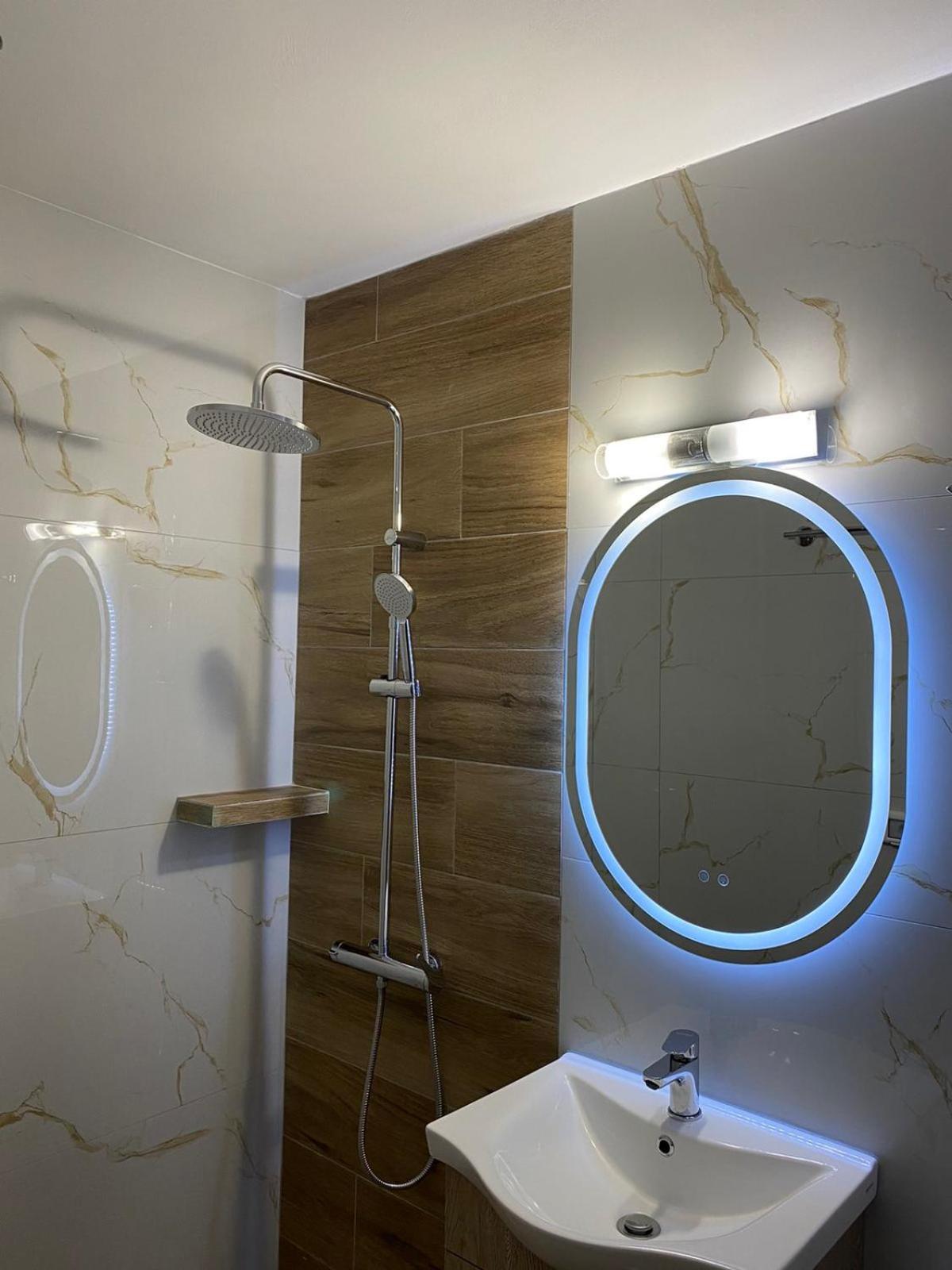 Rentrooms Geni クサミル エクステリア 写真